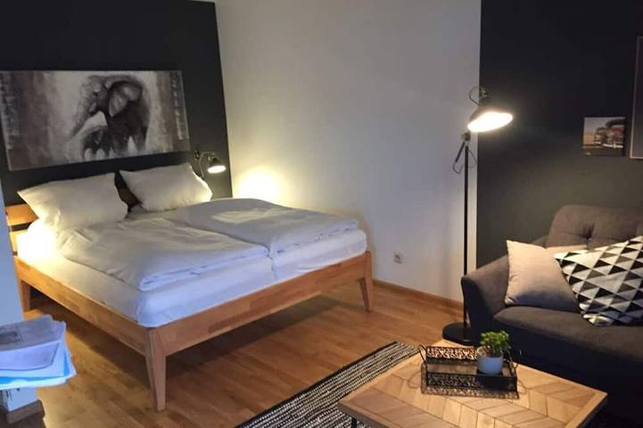 Ferienwohnung für 2 Personen, mit Balkon und Garten in Bad Krozingen