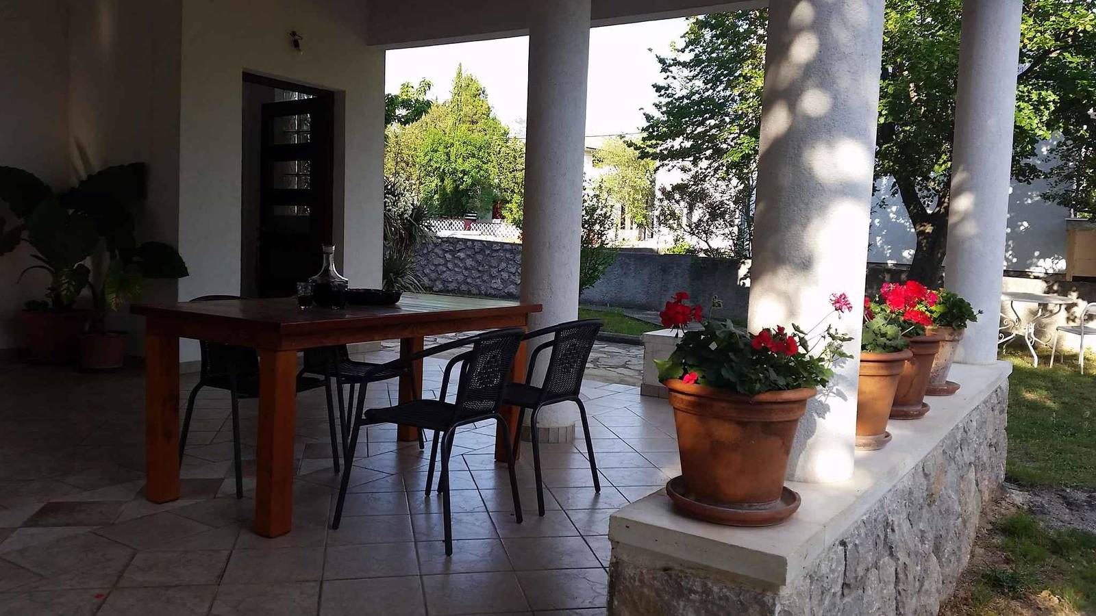 Ganzes Studio, Studio mit Terrasse und Klimaanlage  in Starigrad Paklenica, Starigrad