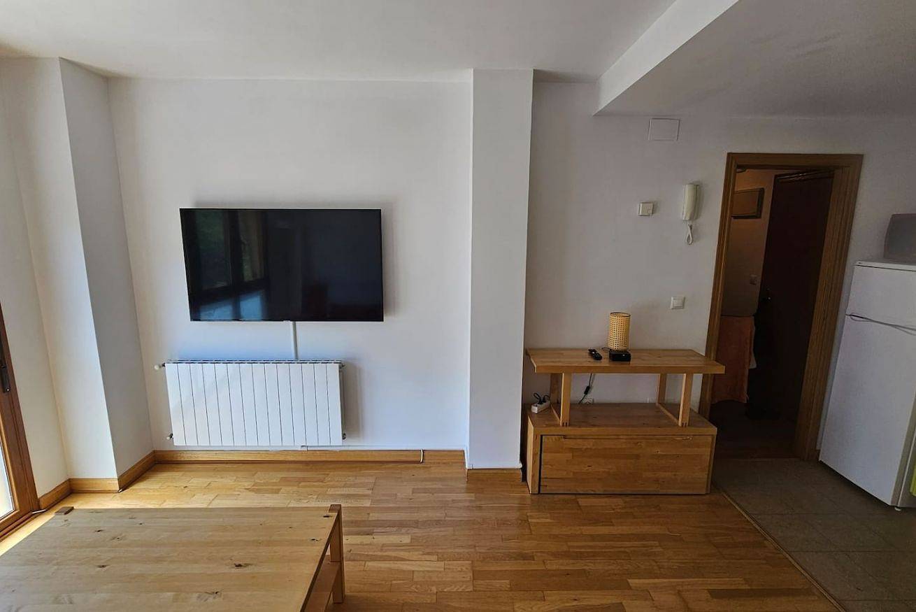 Apartamento entero, Acogedor Apartamento con Wi-Fi, Lavavajillas y Ascensor in Las Arenas (Cabrales), Cabrales