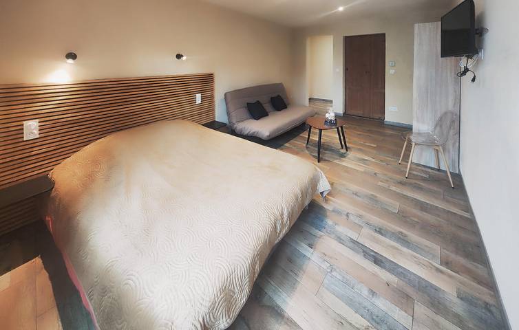 Gîte pour 4 personnes, avec piscine à Saint-Chinian - 2