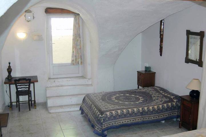 Gîte pour 6 personnes, avec terrasse à Mirabel-et-Blacons - 2