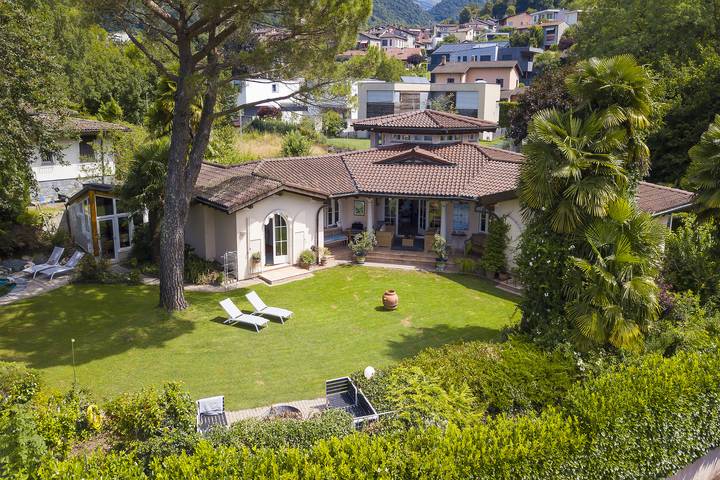 Chalet para 8 personas, con terraza, Se admiten mascotas en Lugano