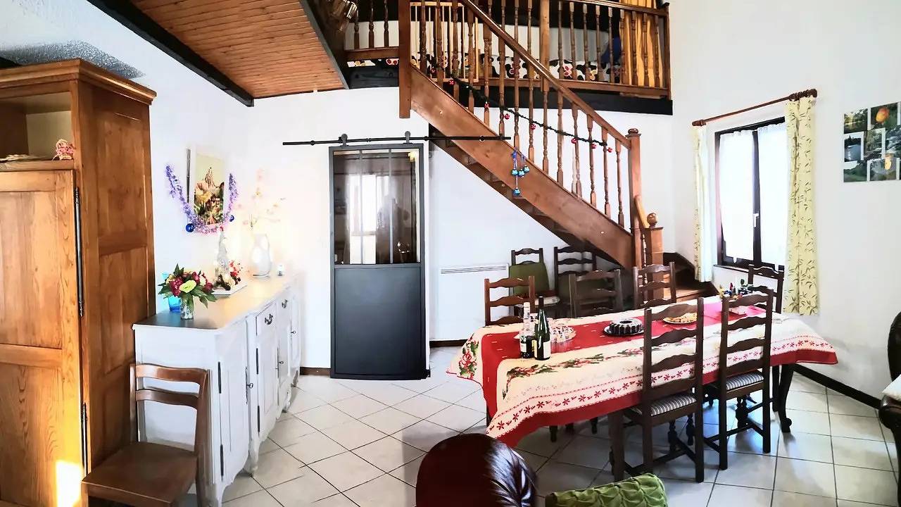 Villa pour 8 personnes avec balcon in Le Ménil, Parc naturel régional des Ballons des Vosges