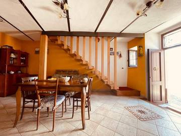 Gîte pour 10 personnes, avec vue à Castel del Monte