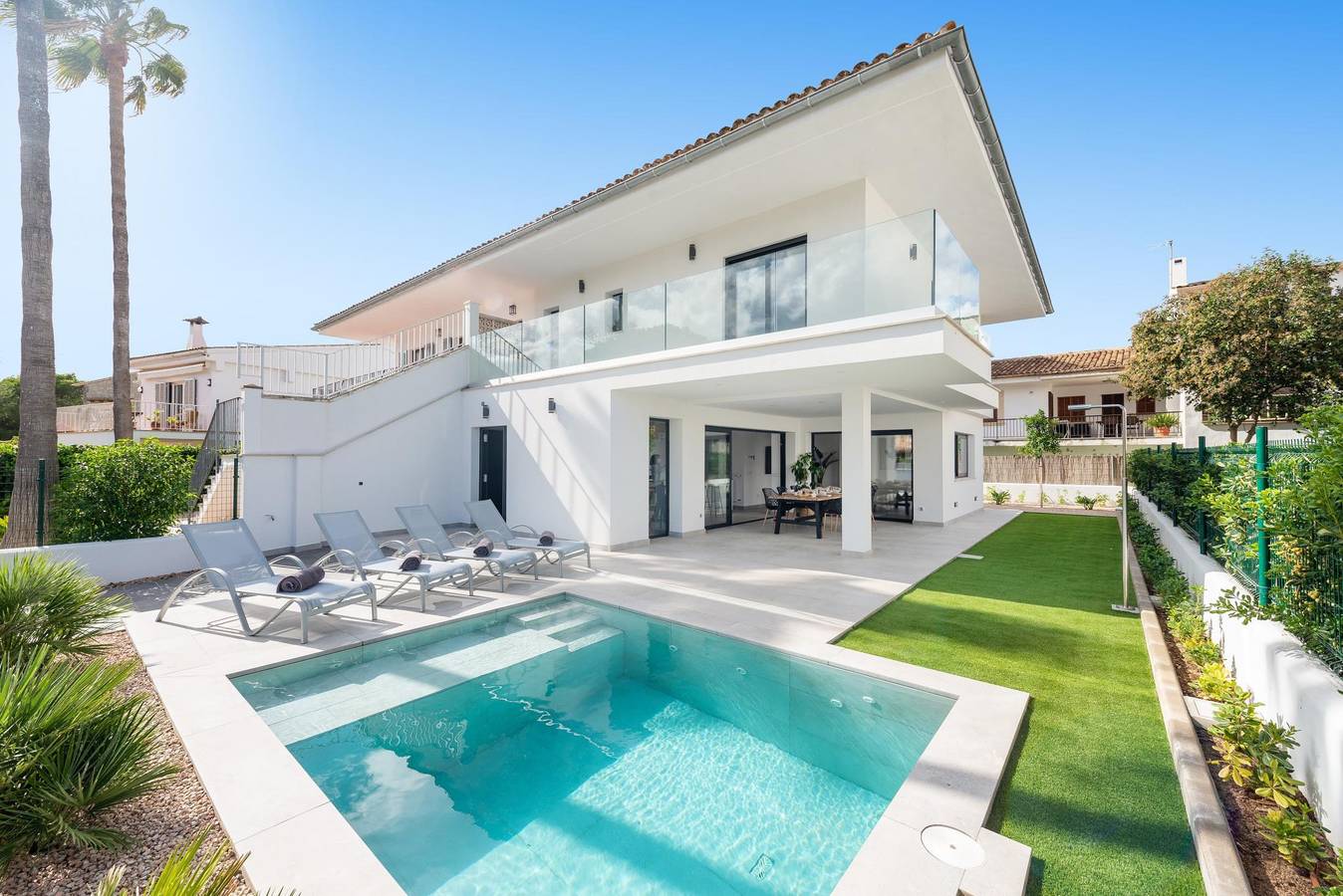Ca Na Cati (Barcarés) - Spectacular semi-detached house near the sea and with private pool. Free Wifi. in Alcúdia, North Majorca
