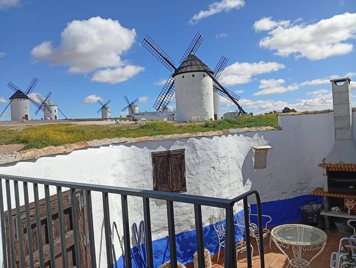 Apartamento para 10 personas, con Terraza y Vistas en Campo de Criptana