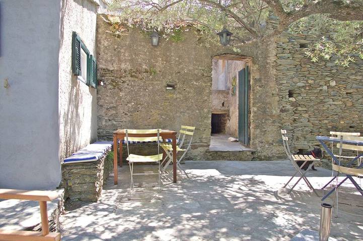 Maison de vacances pour 10 personnes, avec Terrasse et Jardin à Morsiglia