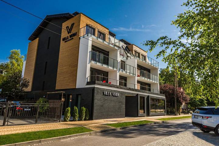 Bed & breakfast dla 4 osób, z sauna i basen oraz jacuzzi i ogród w Łeba