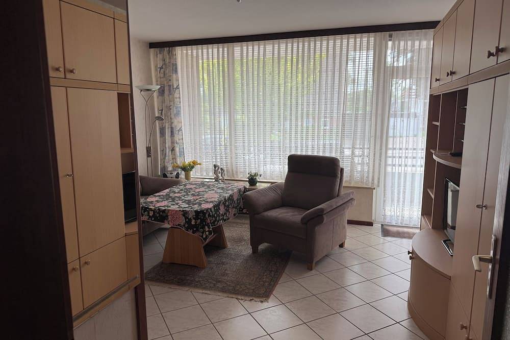 Ganze Wohnung, In nur 3 Gehminuten kommen Sie an den Strand in Timmendorfer Strand, Ostholstein