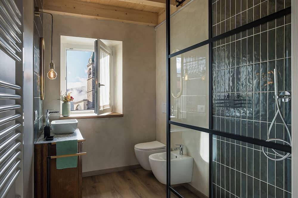 Ganze Wohnung, Historic 1940s Watermill: A Designer Retreat in the Italian Alps in Cerete, Prealpi Bergamasche Orientali