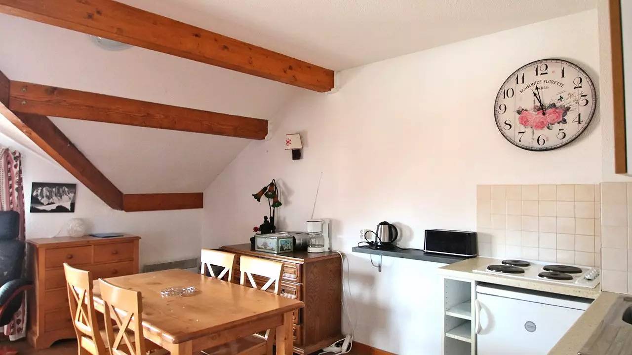 Ganze Wohnung, A204Pae - Apartment 1 Room, Balcony in Puy-Saint-Vincent, Nationalpark Écrins