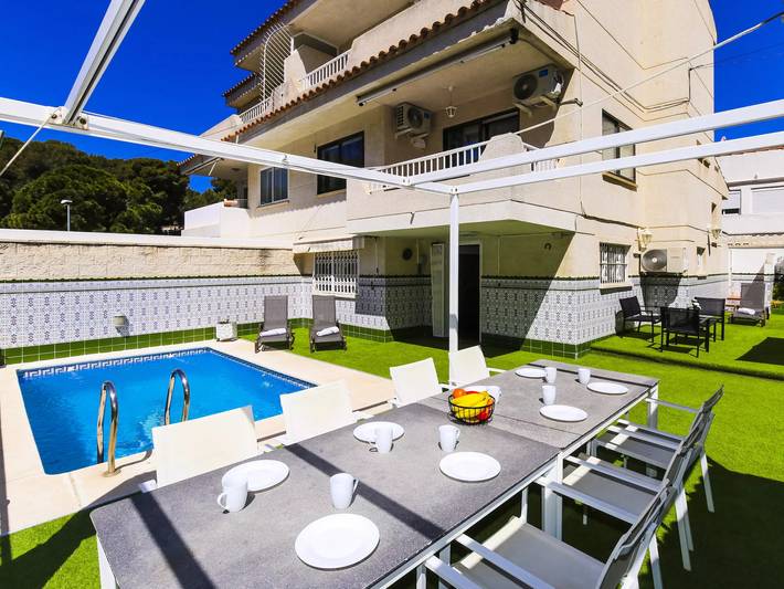 Finca für 14 Personen, mit Garten in Salou - 2