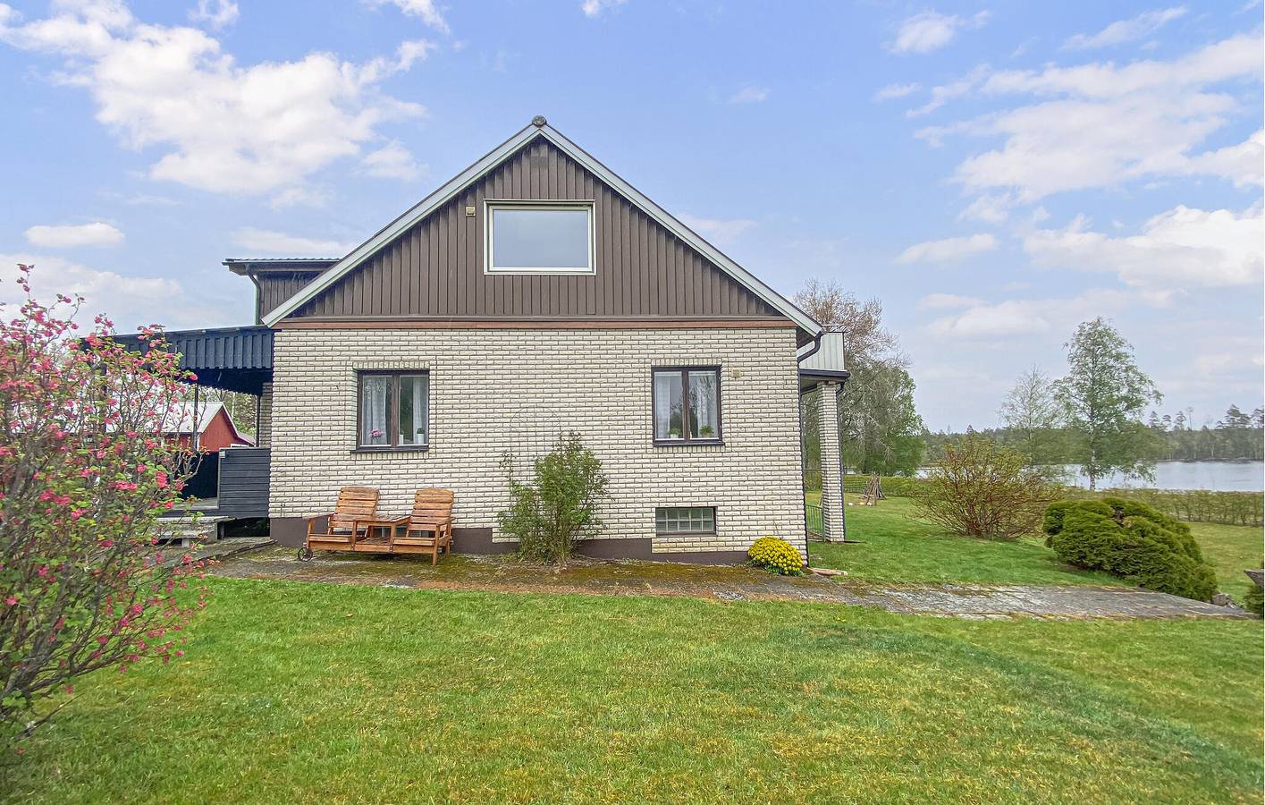 Ferienhaus für 6 Personen mit Terrasse in Kronoberg