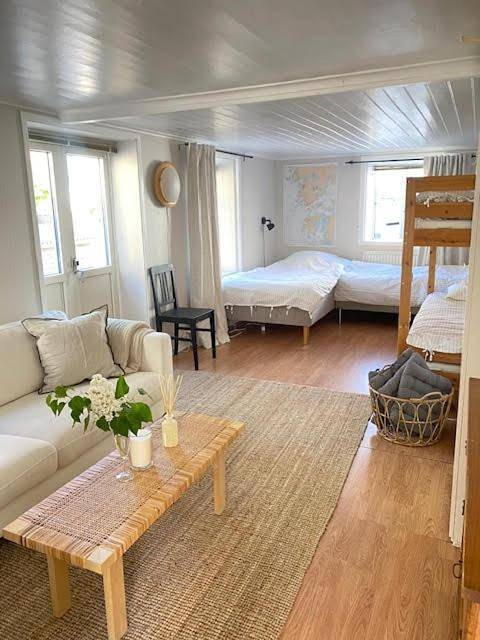 Ferienhaus für 8 Personen, mit Garten und Terrasse in Kungshamn - 3