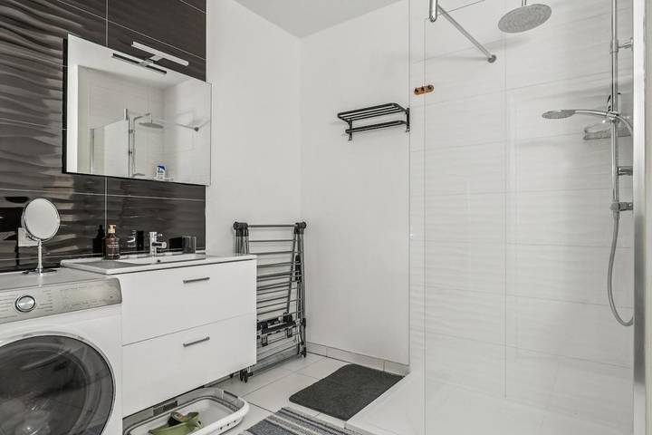 Gîte pour 6 personnes, avec jardin et vue, adapté aux familles à Bobigny - 2