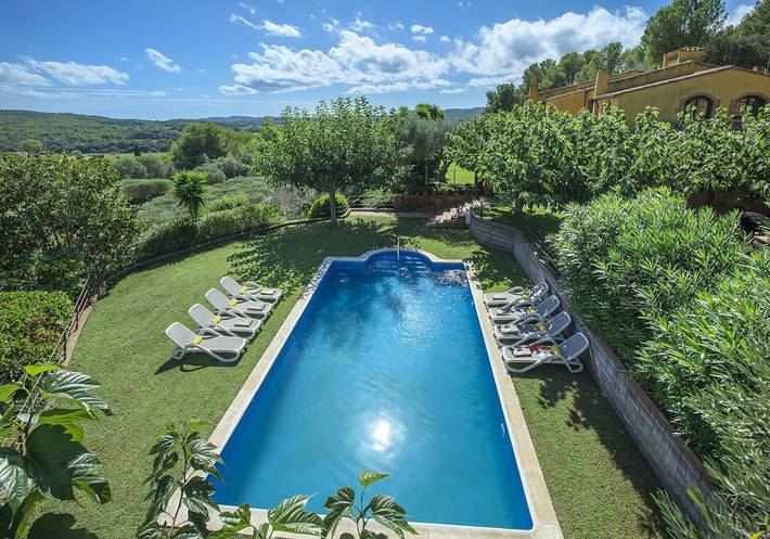 Casa rural para 16 personas, con Jardín en Palau-sator - 2