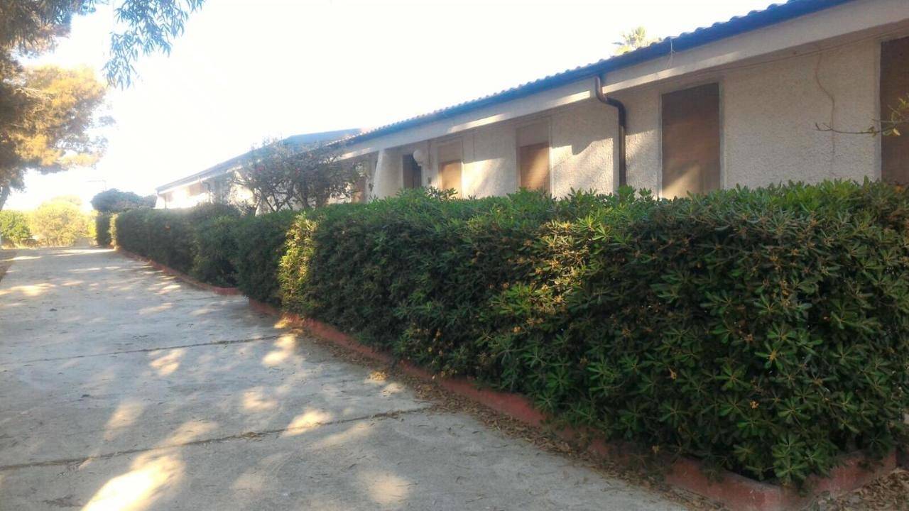 Two-Bedroom Bungalow (5 Adults) in Spiaggia della Spinazza, Noto und Umgebung