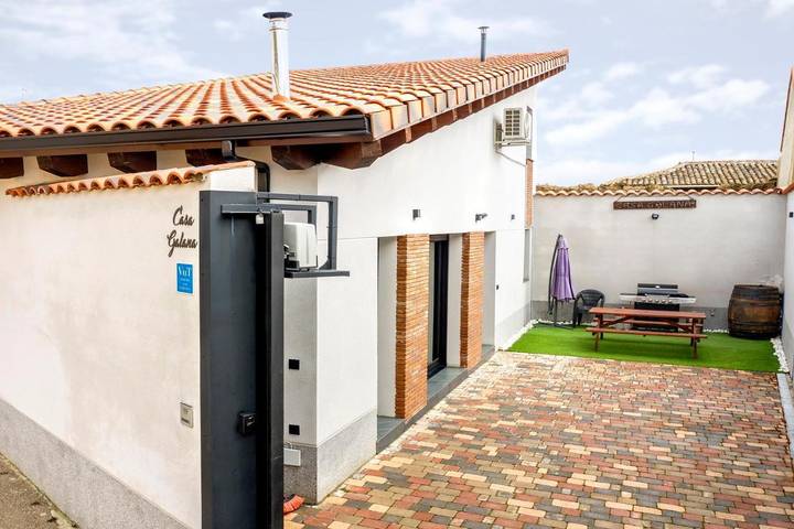Casa de vacaciones para 6 personas, con vistas y jardín - 1
