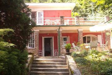 Gîte pour 4 personnes, avec jardin et balcon à Tihany