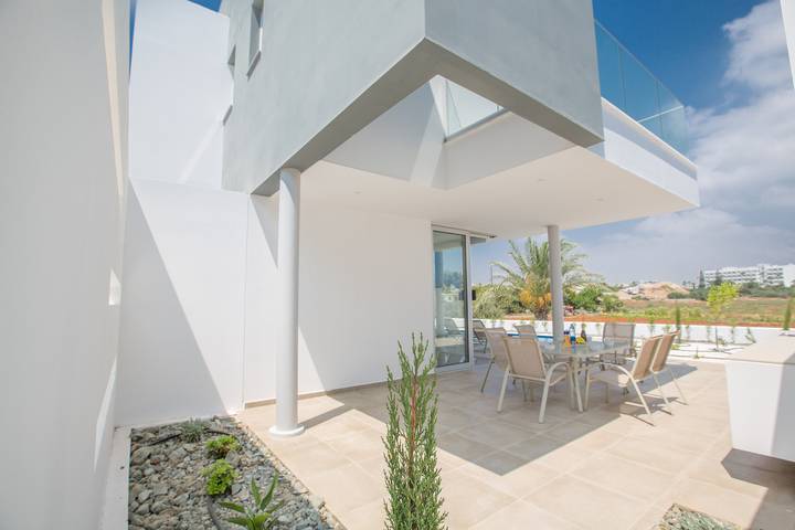 Villa voor 7 personen met balkon/terras in Protaras, Zuid Cyprus