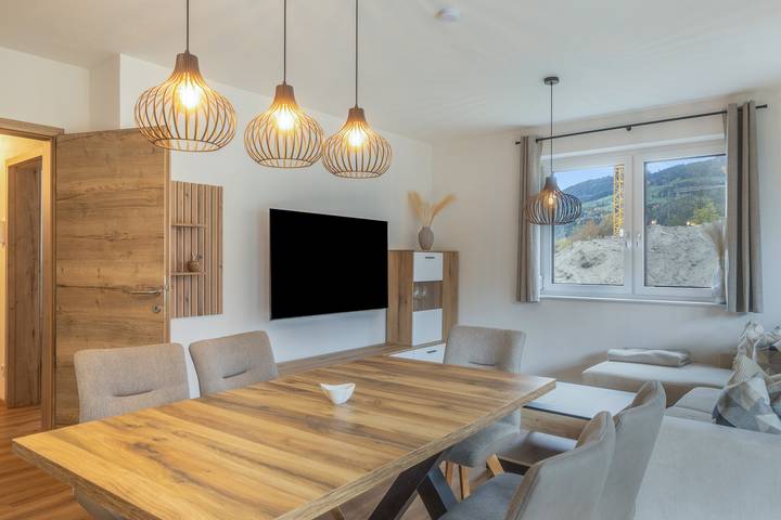 Ganze Wohnung, Ferienwohnung 'Pruggernglück' mit Bergblick, privater Terrasse und Wi-Fi in Pruggern, Schladming-Dachstein