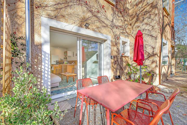 Appartement entier, Appartement t2 bas de villa, de plain-pied avec extérieur in Gap, Région de Gap