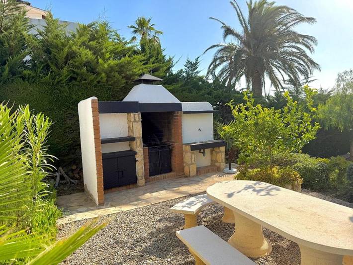 Villa für 8 Personen, mit Balkon und Terrasse sowie Garten und Ausblick in Miami Playa - 2