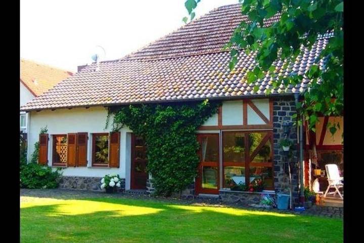 Ferienhaus für 4 Personen, mit Terrasse in Mücke