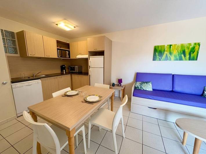 Appartement de vacances pour 6 personnes, avec Terrasse et Piscine