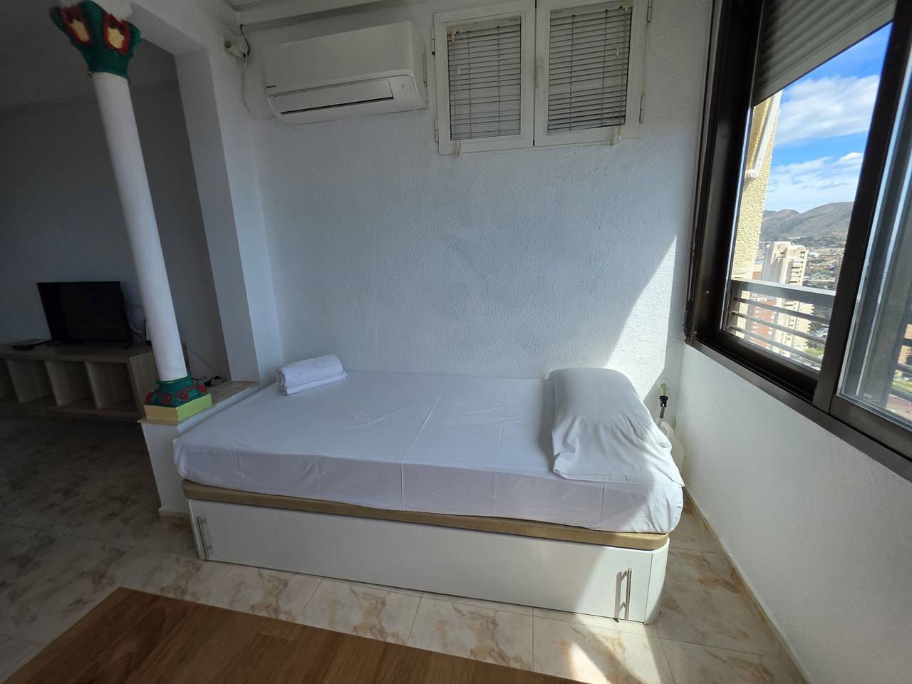 Appartamento intero, Appartamento vacanze per 4 persone con piscina per bambini in Benidorm, Costa Blanca
