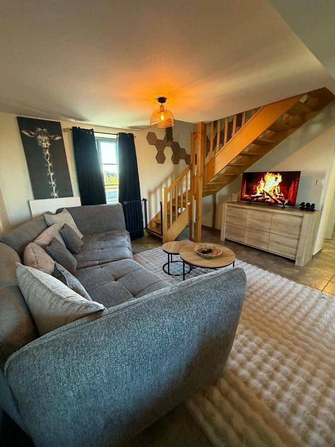 Gîte pour 6 personnes, avec terrasse dans Saint-Pourçain-sur-Besbre