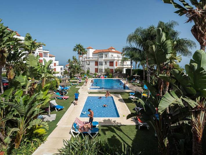 Apartamento de vacaciones para 4 personas, con terraza y piscina - 1