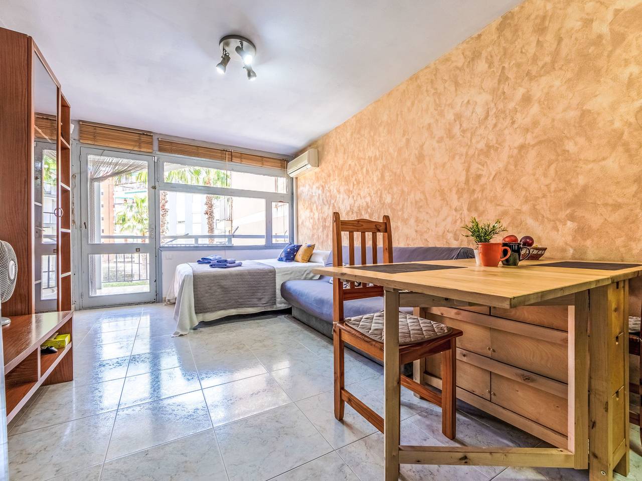 Apartamento entero, Athinea in La Pineda, Platja de la Pineda