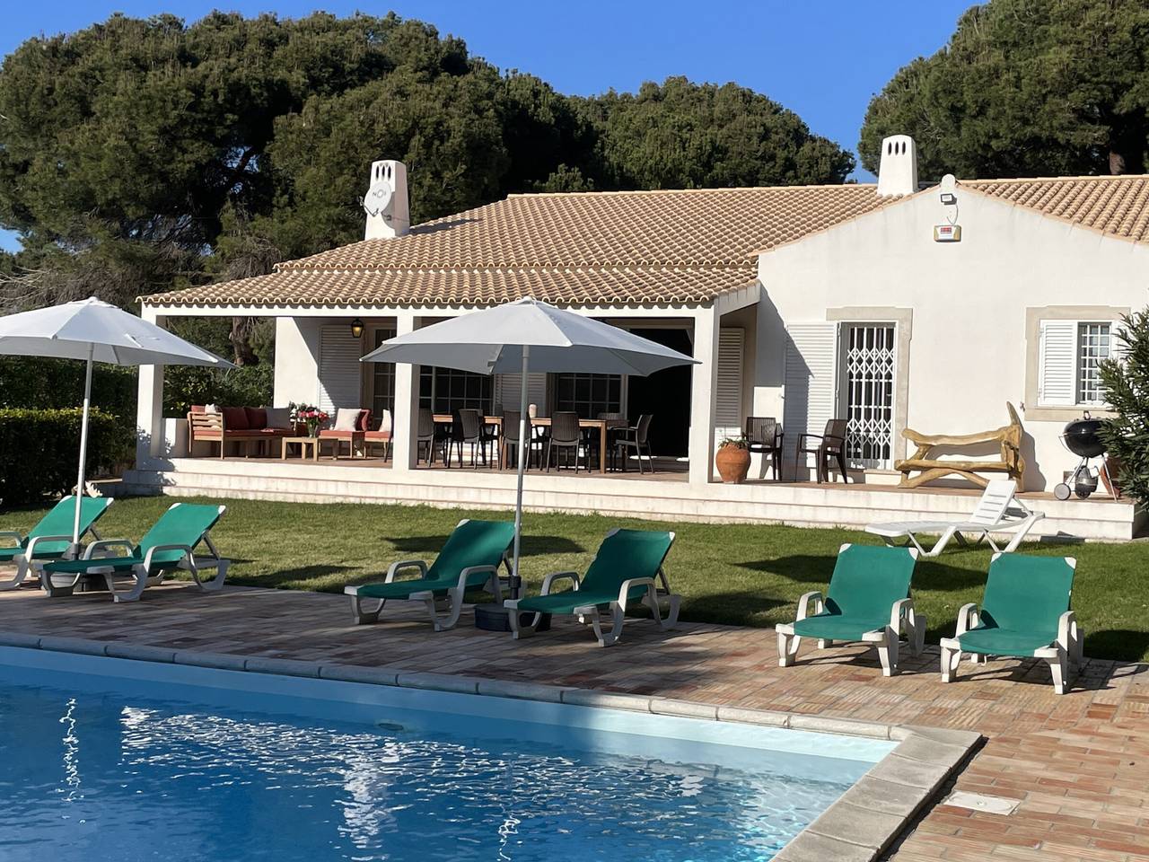 Luxuriöse Villa in Vilamoura für 12 Personen mit privatem Pool und Garten in Quarteira, Faro Distrikt