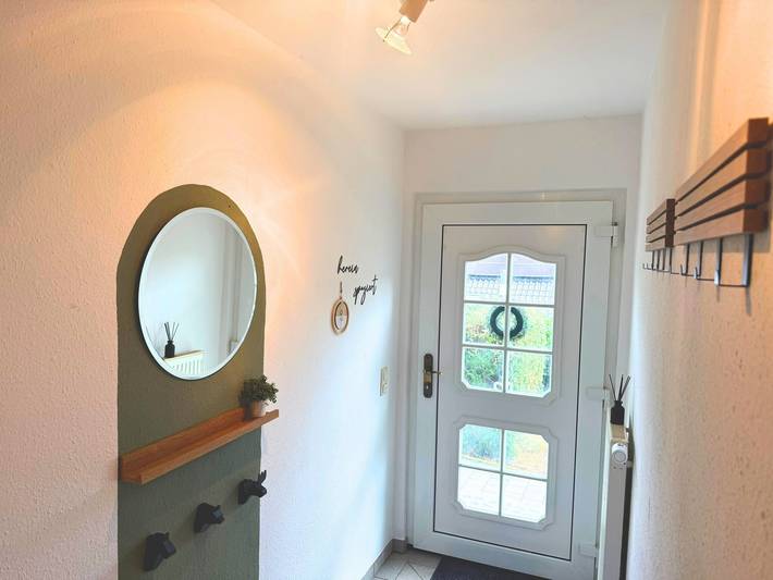 Apartamento entero, Apartamento 'Ferienwohnung' con terraza y vistas a la naturaleza in Westfeld, Schmallenberg
