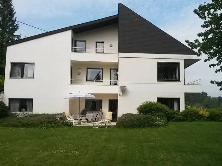 Ferienhaus für 2 Personen, mit Terrasse in Leiwen