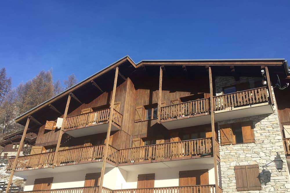 Apartamento entero, Gran apartamento de 3 dormitorios con espectaculares vistas a la montaña in Tignes, Parque Nacional de Vanoise