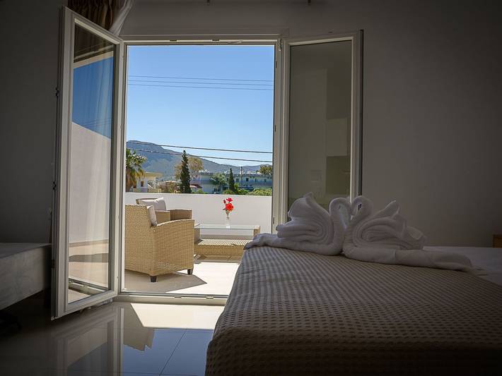Gîte pour 4 personnes, avec terrasse dans Gouves - 2