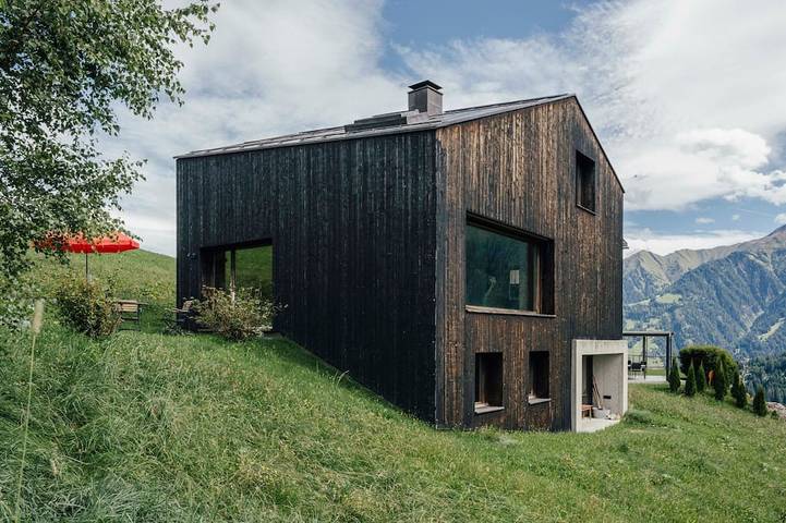 Ferienhaus für 9 Personen, mit Garten, mit Haustier