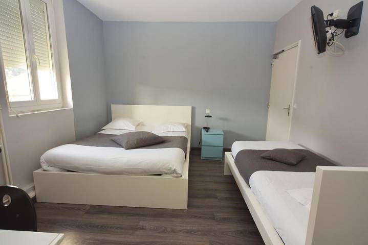 Hôtel pour 2 personnes, avec vue et balcon, animaux acceptés à Capdenac-Gare - 4