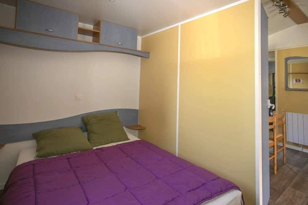 Camping 4 étoiles - Piscine - ccbeeie in Foix, Ariège