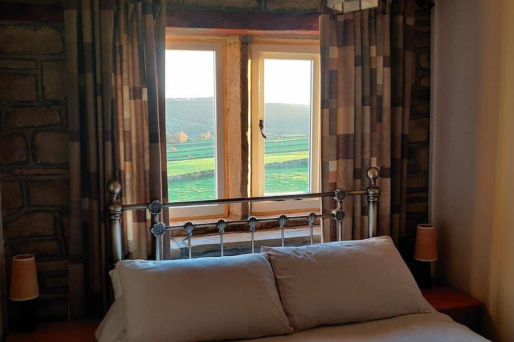 Friedliches Weaver Cottage aus dem 18. Jahrhundert in Westliches Yorkshire