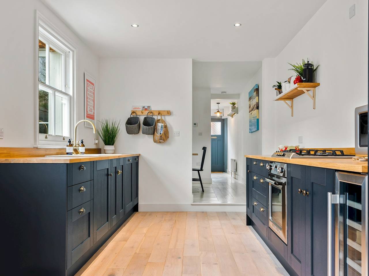 Limewood Newly Renovated High End Home by the Sea - Pass the Keys in Whitstable, Kent