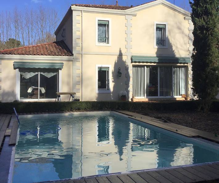 Chambre d’hôte pour 2 personnes, avec jardin et piscine