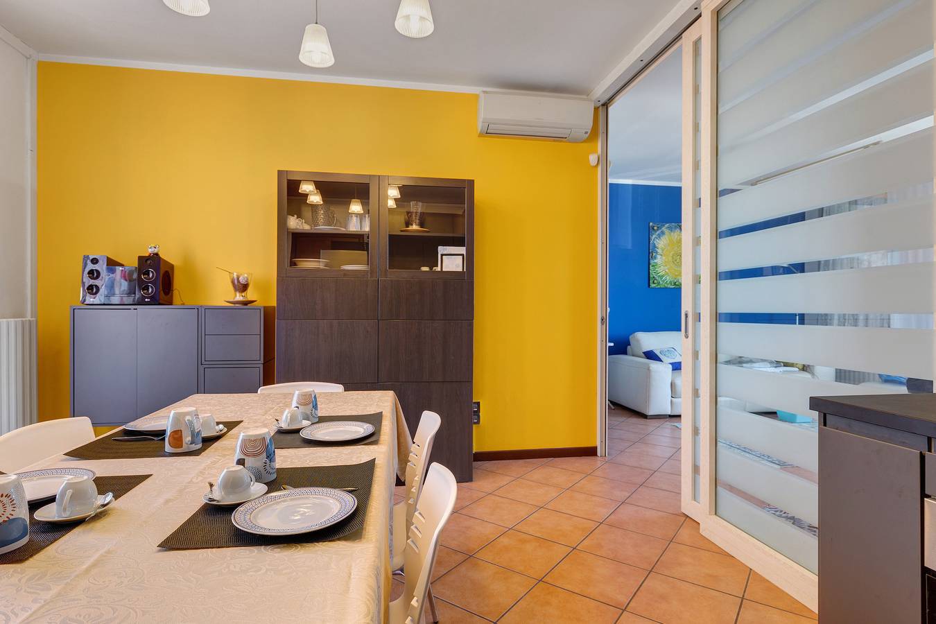 Ganze Wohnung, Apartment 'Franciacorta' mit Bergblick, Wlan und Klimaanlage in Rovato, Brescia Provinz