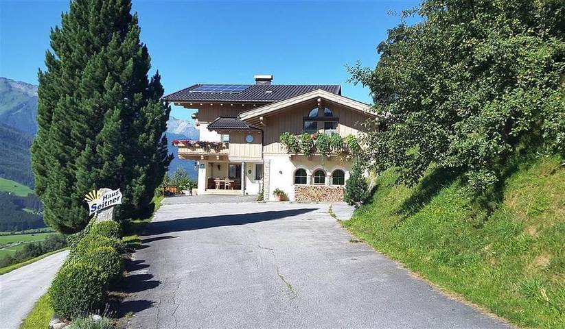 Ferienwohnung für 6 Personen, mit Sauna und Balkon sowie Garten, kinderfreundlich - 1