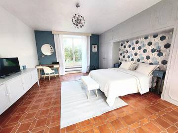 Cottage pour 2 personnes, avec vue ainsi que jardin et piscine à Peyriac-Minervois