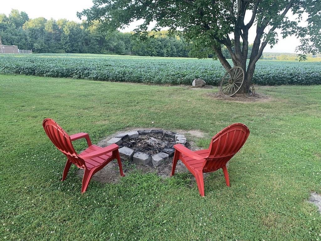 Cozy, Farmview Bungalow, with Central Location! in Mahoning County