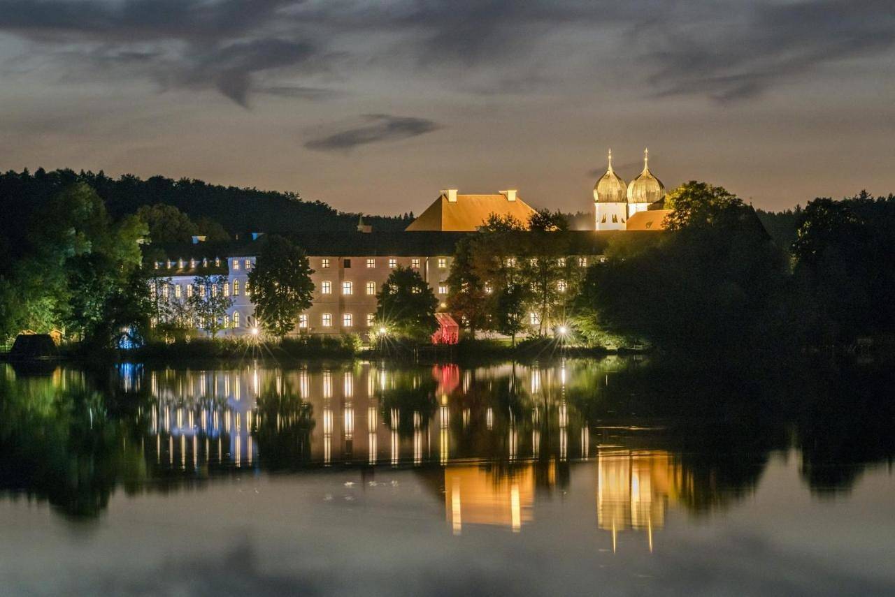 Kloster Seeon in Seeon, Seebruck