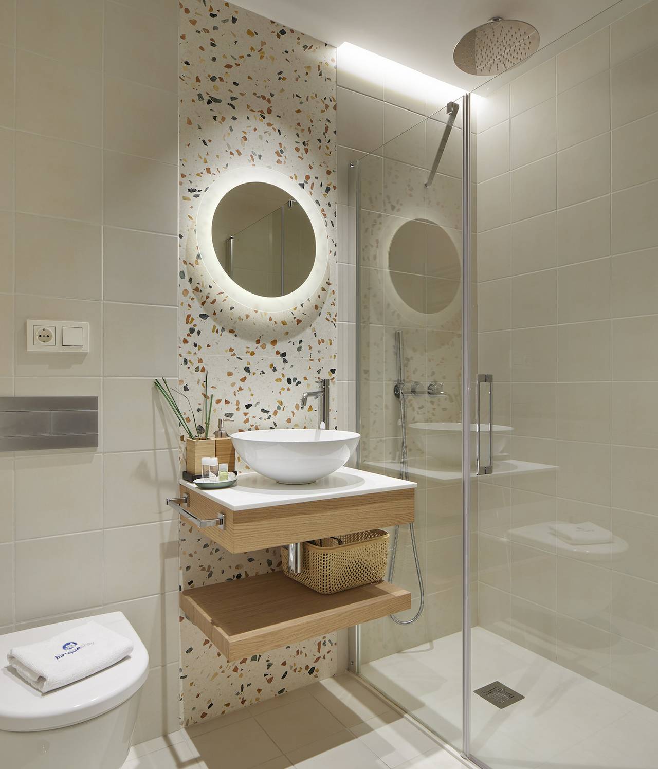 Apartamento entero, Apartamento de vacaciones para 4 personas con balcón in San Sebastián, Costa Vasca